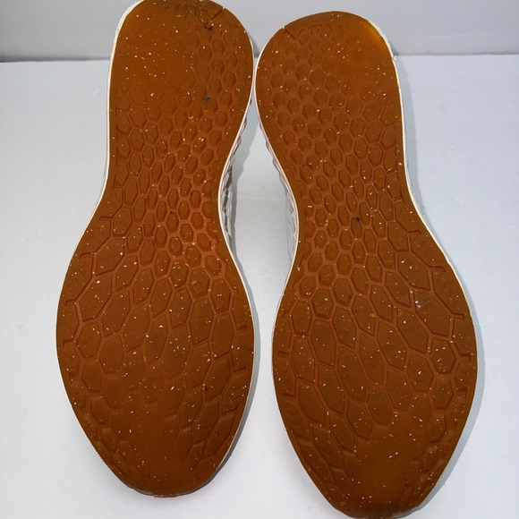 New Balance Fresh Foam White Athletic Sneakers Running Shoes Men US 12 - Picture 7 of 9